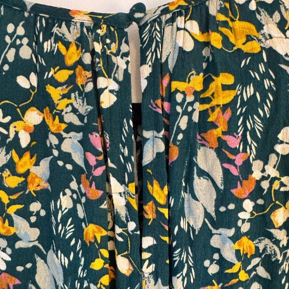 EUC A New Day Yellow Floral Maxi Sundress with Flutter Sleeves Size Small - Picture 3 of 7